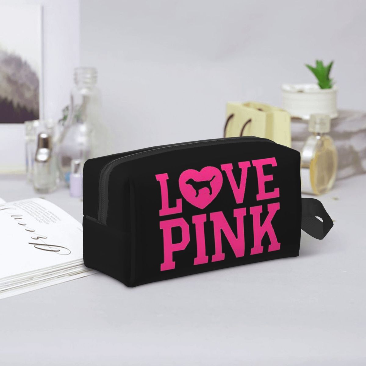 Beauty Love Makeup - Różowa kosmetyczka, organizer na kosmetyki, torba