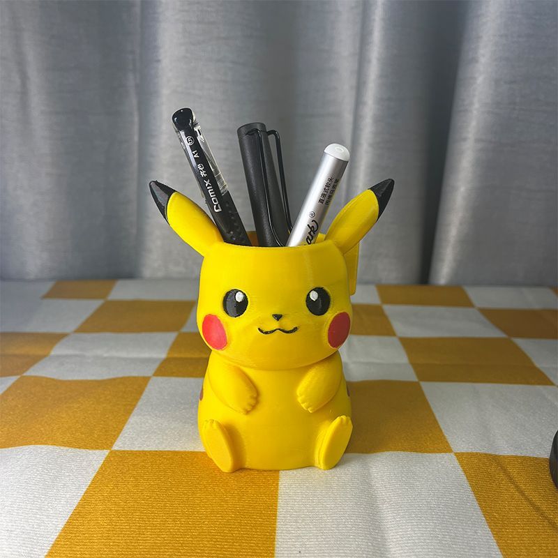 Beauty Home Makeup - Pojemnik na długopisy w kształcie Pokémona,