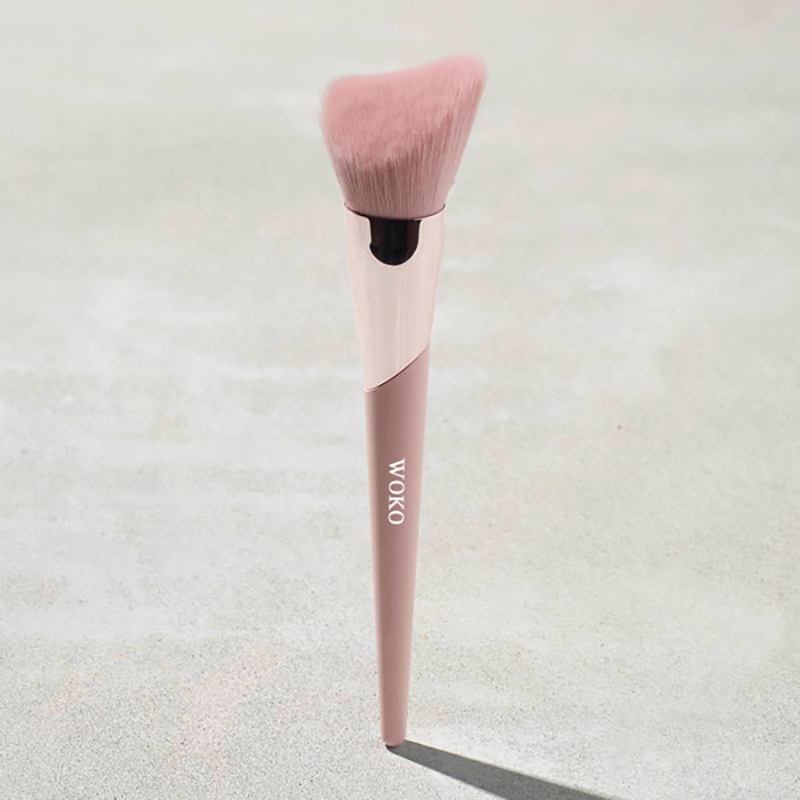 1 szt. Pędzel do makijażu Twar – Fenty Beauty Makeup Highlighter recenzja i cena