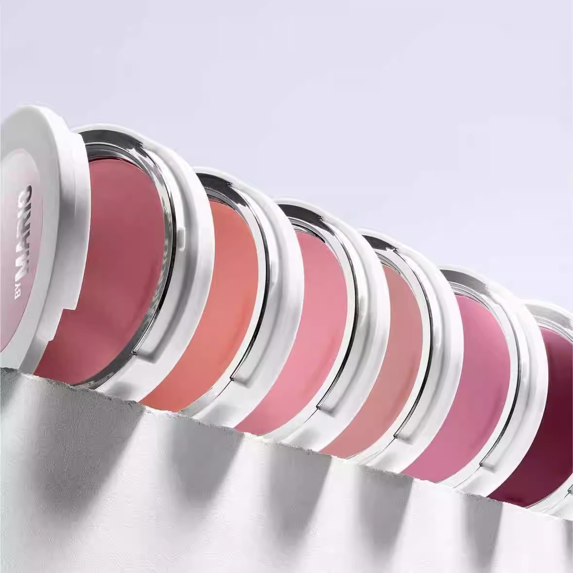 5g Mario Blush Pojedynczy Kolo – Huda Beauty Makeup Kit recenzja i cena