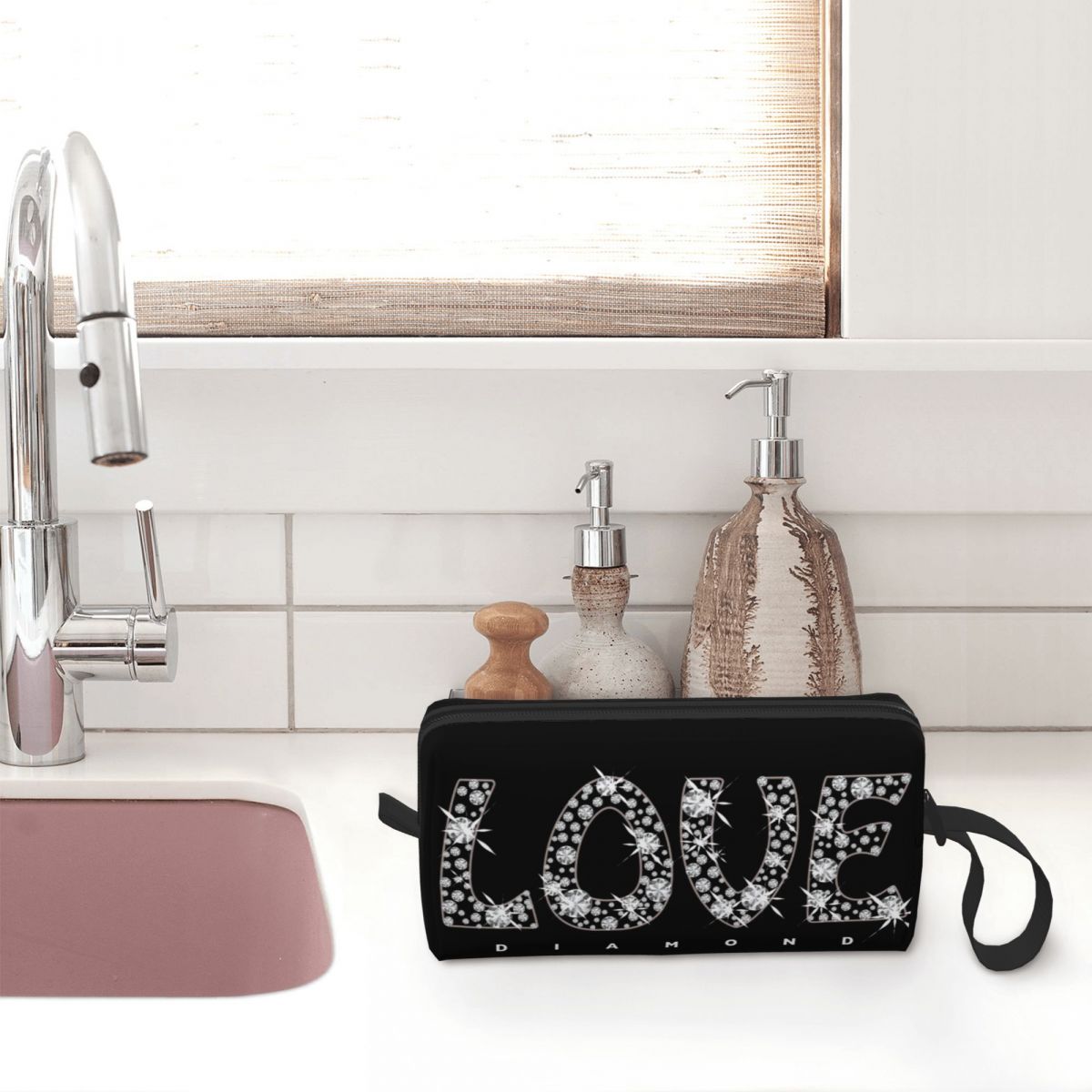 Personalizowana kosmetyczka z  – Beauty Love Makeup recenzja i cena